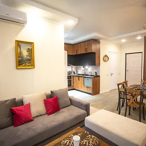 https://ramada-skytower.batumihotels.net